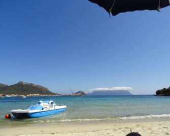 King's - Golfo Aranci - Beach