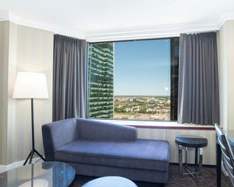 Sandman Signature Edmonton Downtown Hotel - Edmonton - Living room