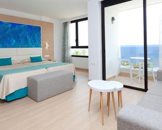 Marvell Club Hotel & Apartments - Sant Josep de sa Talaia - Schlafzimmer