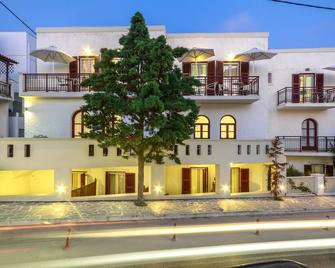 Aeolis Boutique Hotel - נאקסוס - בניין