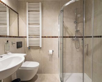 Noclegi Hit Rooms & Apartments - Warszawa - Badrum