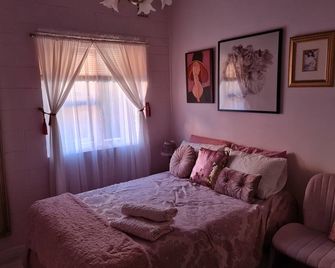 'Sea Retro Getaway' An ideal space for workers and holiday makers alike! - Semaphore - Habitación