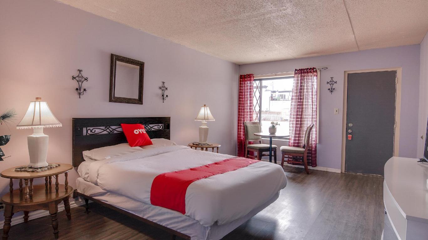 Falls Inn Near Casino Niagara By OYO