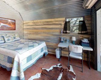 Gorgeous Cabin With Barbecue in Monticel - Monticello - Bedroom
