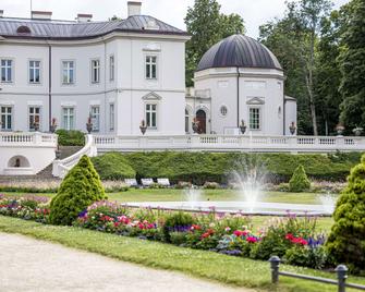 Mercure Palanga Vanagupe Resort - פאלנגה - בניין