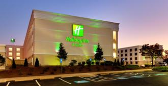 Holiday Inn & Suites Atlanta Airport-North - Atlanta