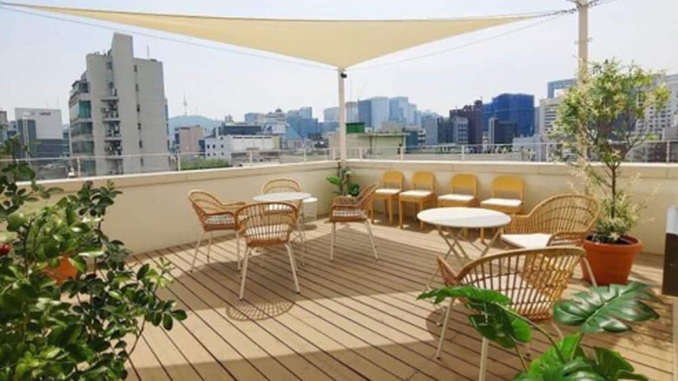 تونج تونج بيتي هوتل