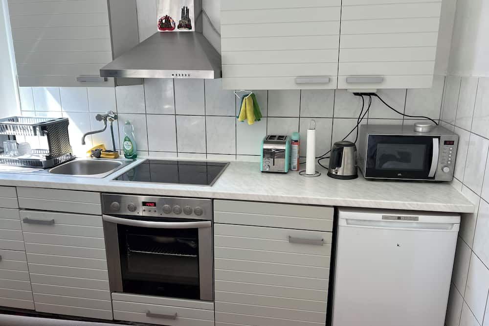 Tranquil apartment with WiFi in Essen - אסן - מטבח