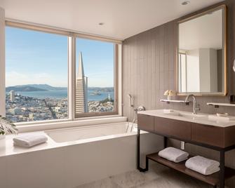 Four Seasons Hotel San Francisco at Embarcadero - San Francisco - Bathroom