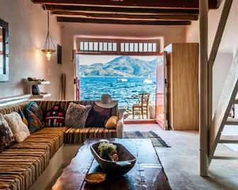 Dream Boathouse - Klima - Oturma odası