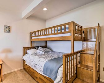 Riverfront Family Home Yard, Orchard, Do - Los Fresnos