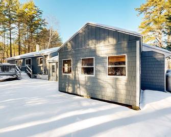 Welcome Home - Conway - Building