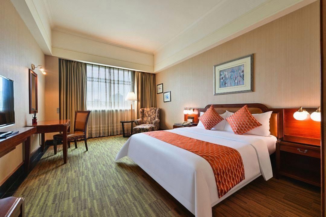 Zhongshan Sunshine Holiday Hotel (Zhongshan Pedestrian Street Xingzhong Plaza Store)