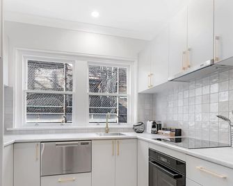 Kozyguru Bondi Beach Dream Holiday Lovely 1 Bed Studio Nbd242 - Sydney - Cucina