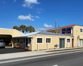 Economy Inn - Arcadia - Edificio