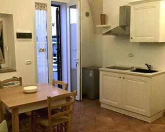 La Scaletta 19 - Crispiano - Cocina