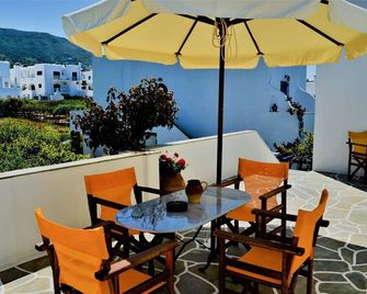 Pension Sofia - Parikia - Balcón