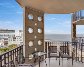 Ocean View Condo Located in Downtown Rehoboth Beach - Rehoboth Beach - Balcony