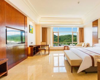 Yangjiang Guanhua Hotel (Hailing Island Dajiaowan) - Yangjiang - Bedroom