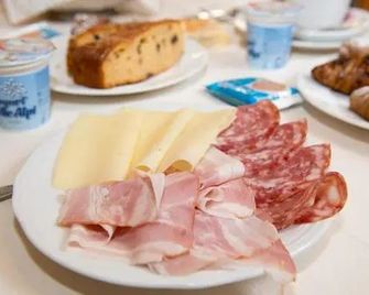 Albergo Ristorante Da Neni - Mori - Cibo