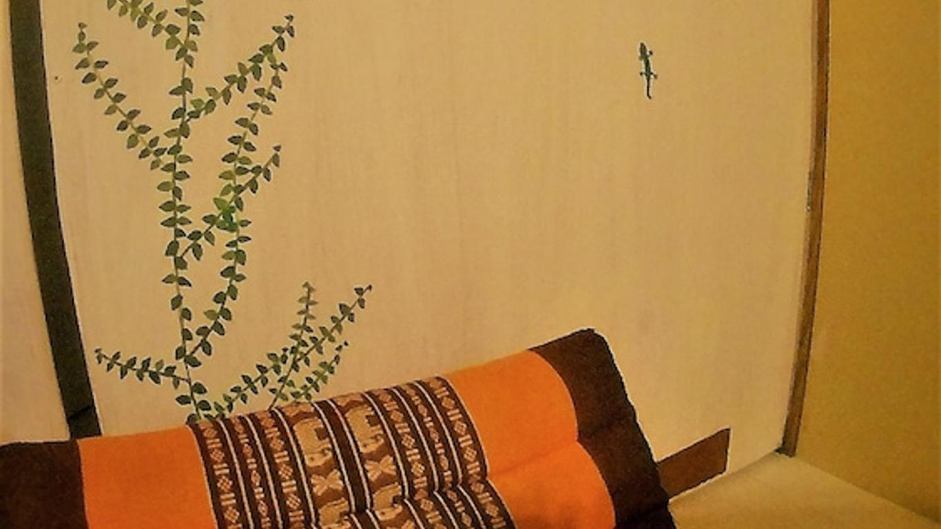 جيست هاوس نانديانين - دار ضيافة