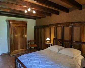 Gite Neuvy-Saint-Sépulchre, 3 bedrooms, 6 persons - Neuvy-Saint-Sépulchre - Habitación