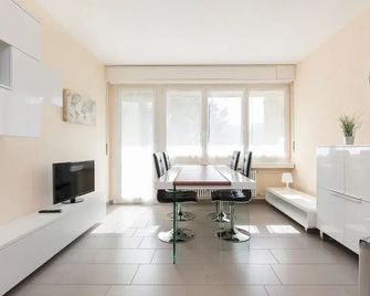 Girasole by Quokka 360 - quiet two-bedroom apartment close to the centre - Lugano - Comedor
