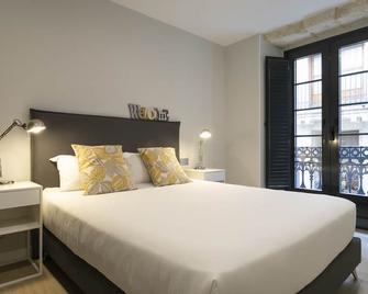 Arenal Suites Alicante - Alicante - Yatak Odası