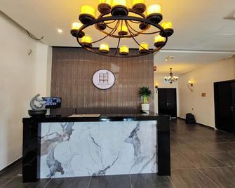 Casa Colney Hotel Ipoh - Ipoh - Front desk