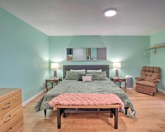 Soothing Studio with Lush Views 2 Mi to Beach! - Smith River