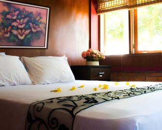 Rizen Kedaton Resort - Bogor - Sovrum