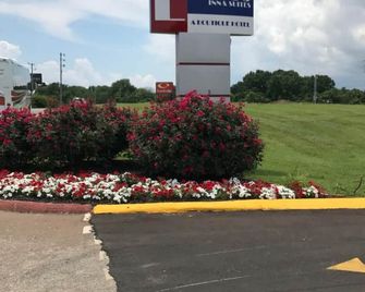 Lotus Inn and Suites Nashville - Nashville - Exterior