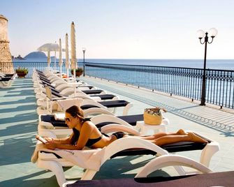 Savoia - Alassio - Balkong