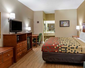 Econo Lodge - Cordele - Bedroom