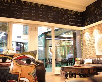 أكواريلو سويس كواليتي هوتل - لوغانو - بار