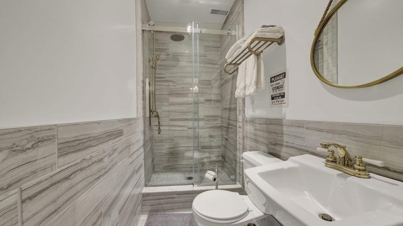 Empire Inn and Suites