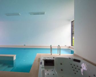 Hotel Parque Serra da Lousã - Miranda do Corvo - Piscina