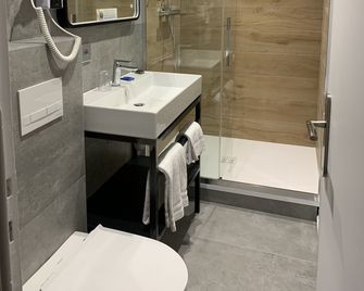 Brit Hotel Roanne Le Grand Hotel - Roanne