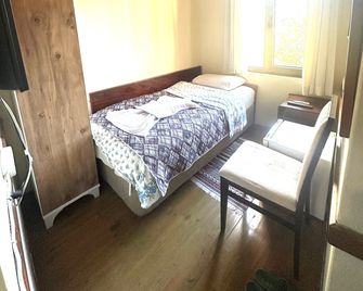 Kont Pansiyon - Antalya - Bedroom