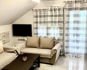 Coastal vista retreat - Paralia Panteleimonos - Pokój dzienny