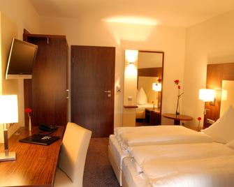 Hotel Sterkel - Roedermark - Bedroom
