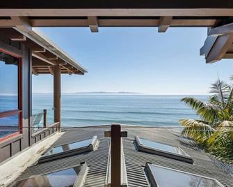 Luxe Private Oceanfront Villa (Beachfront) - Goleta
