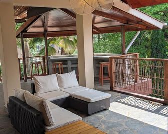 Explorers Kilimanjaro Boutique Hotel - Moshi - Balkon