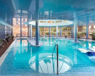 Elba Sara Beach & Golf Resort - Antigua - Pool