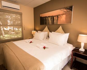 The Victoria Falls Waterfront - Livingstone - Bedroom