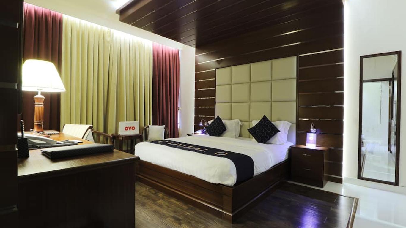 فندق كوين بالاس هوتل