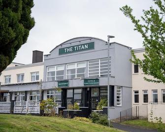 The Titan - Clydebank - Gebäude