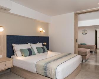 Vantaris Palace - Каврос - Спальня