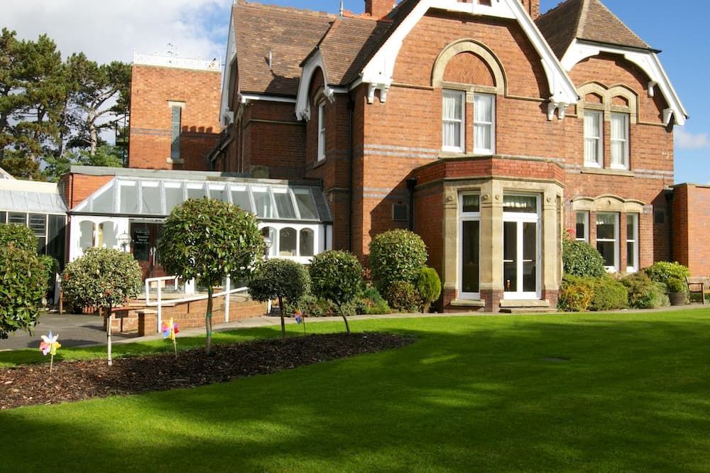 Stourport Manor Hotel - Stourport-on-Severn - Budova