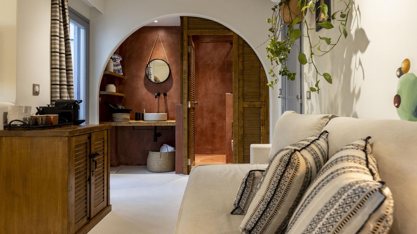 أرتيميس هوتل